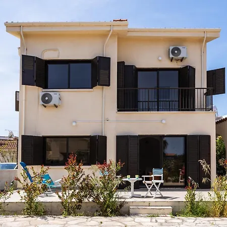 3br Family House W/ Pool & Parking Near Dom wakacyjny
